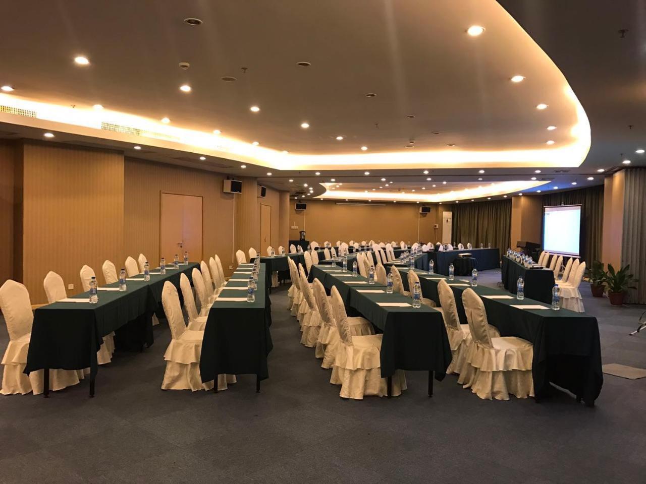 Days Inn Kuangcsou Kültér fotó